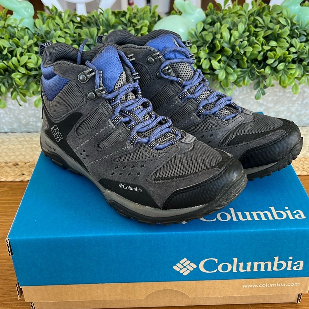 Columbia Hiking Boots